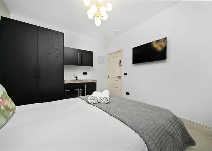 Nine Elms Modern Studio Apartments